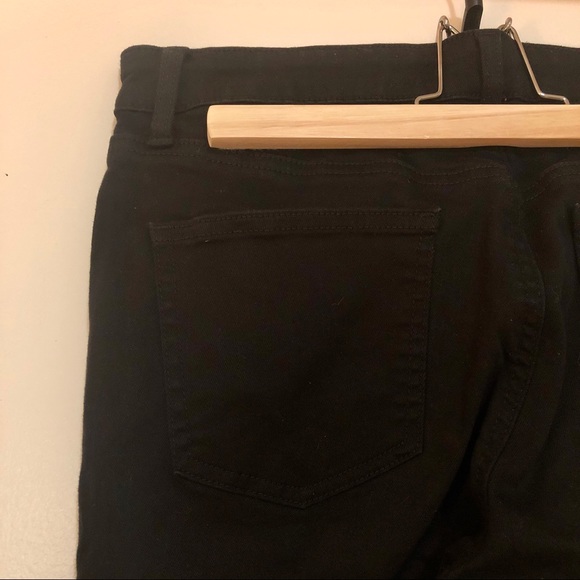 UNIQLO black extra stretch jeans - Picture 5 of 8